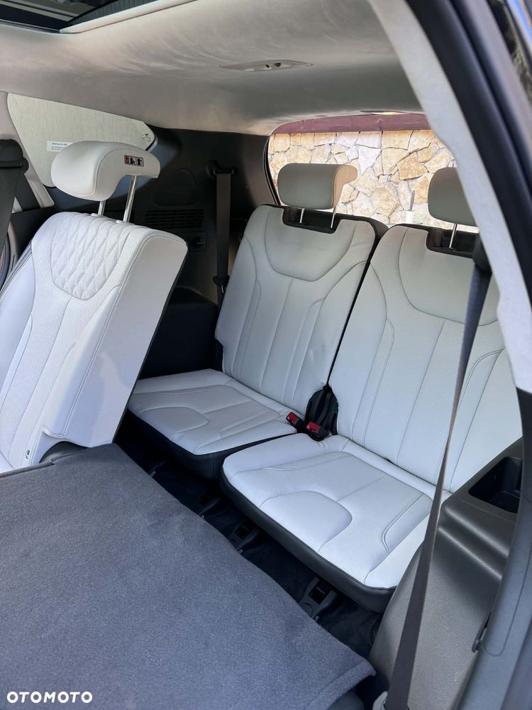 Hyundai Santa Fe - 19