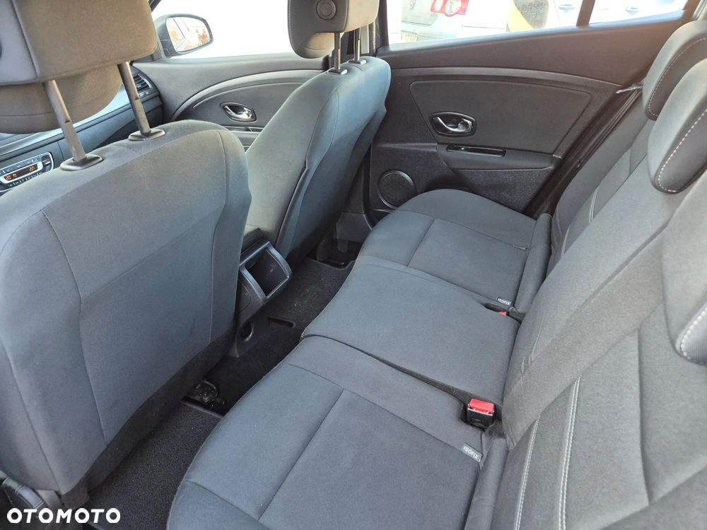 Renault Megane 1.6 16V 110 Paris - 15