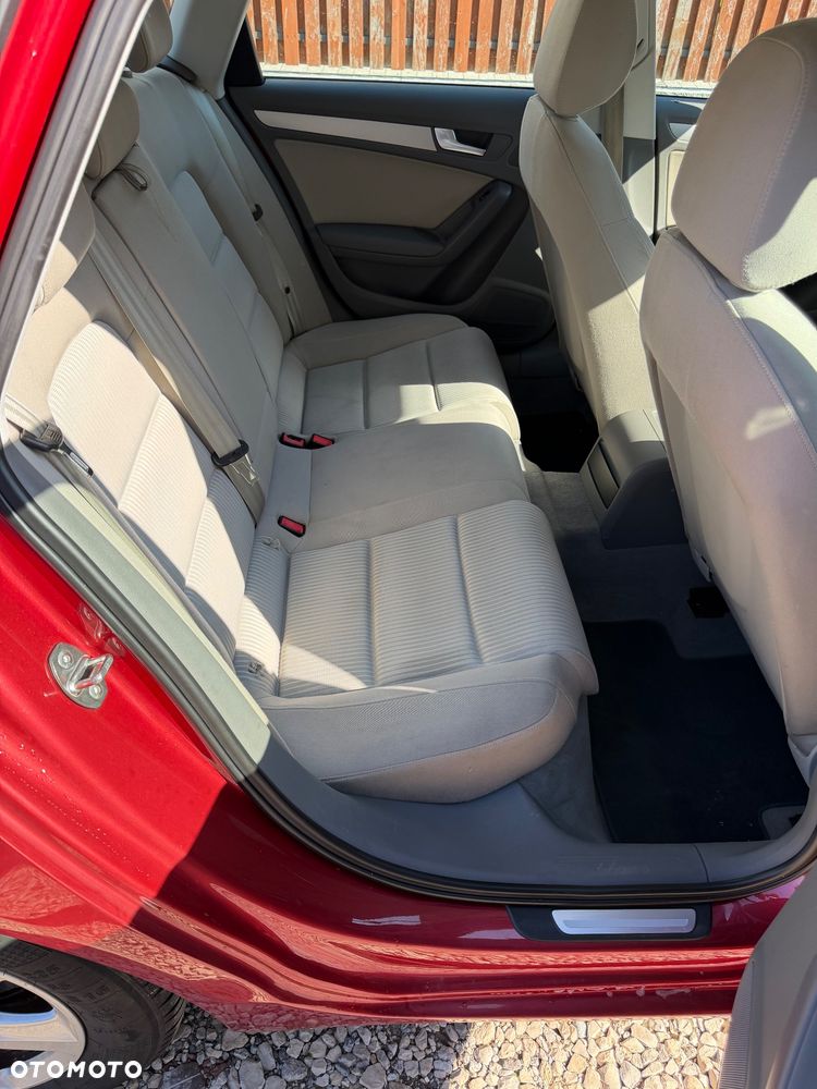Audi A4 Avant 2.0 TFSI Attraction - 15