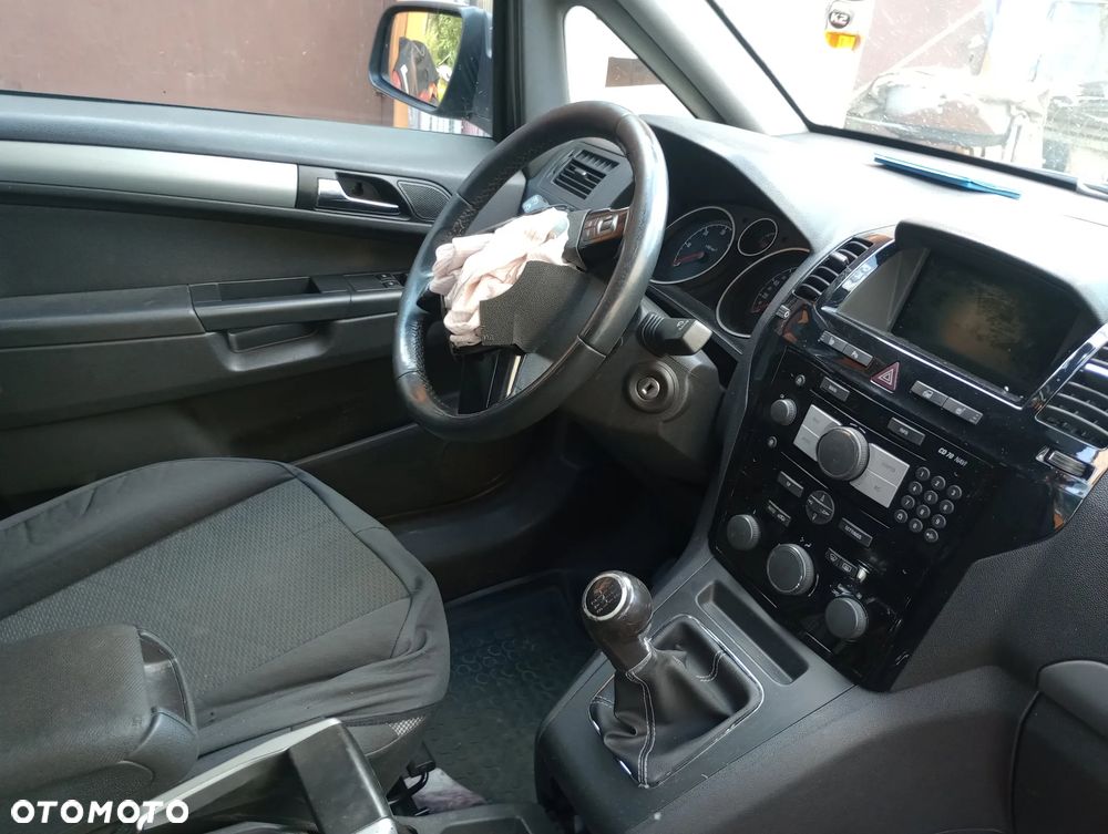 Opel Zafira 1.7 CDTI - 7