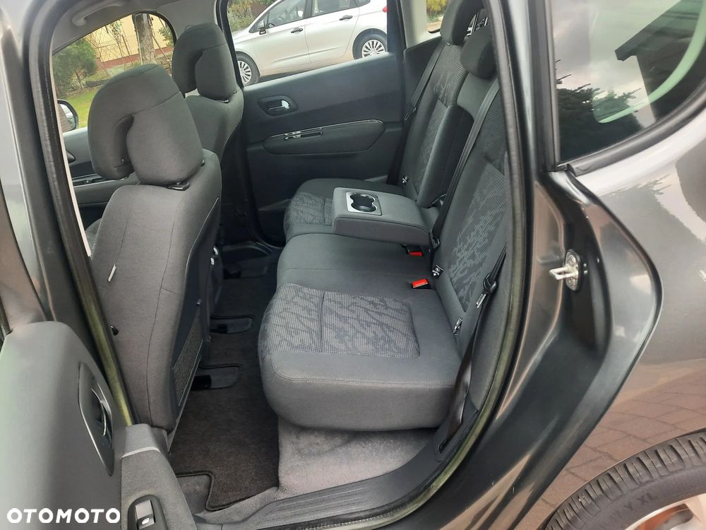 Peugeot 3008 - 9