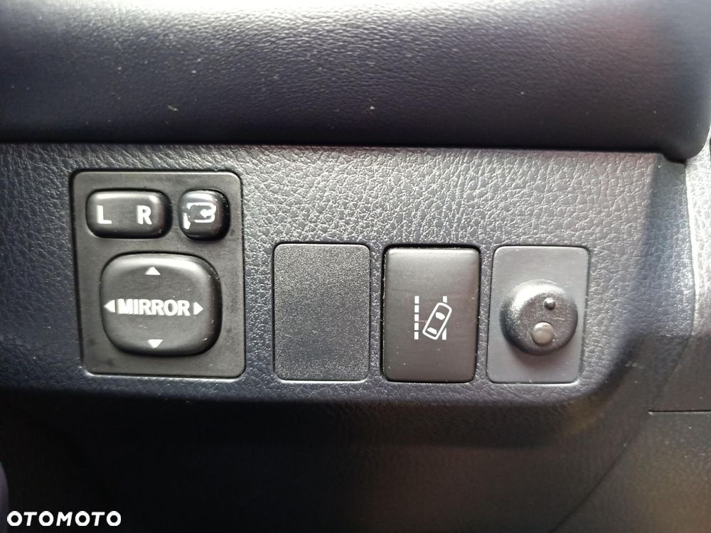 Toyota RAV4 Hybrid Premium 4x4 - 19