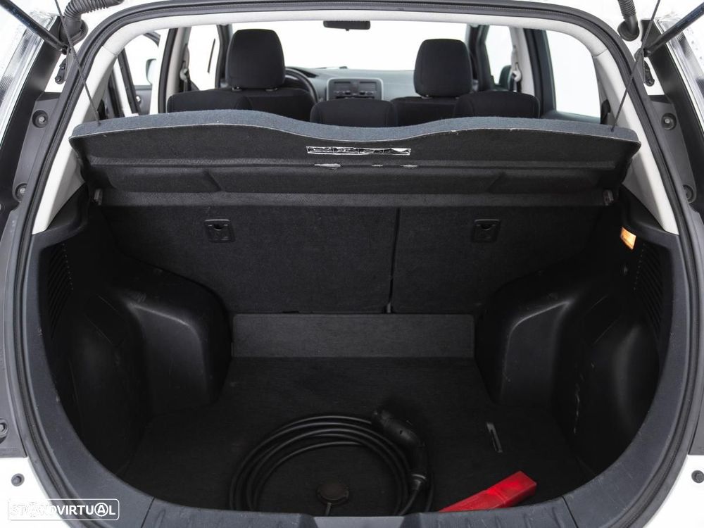 Nissan Leaf - 11