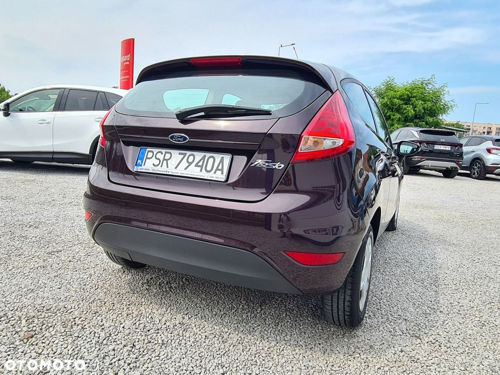 Ford Fiesta 1.25 Trend - 11
