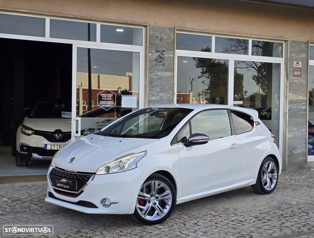 Peugeot 208 1.6 THP GTi - 13