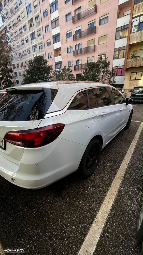 Opel Astra Sports Tourer 1.0 Turbo Start/Stop 120 Anos - 5