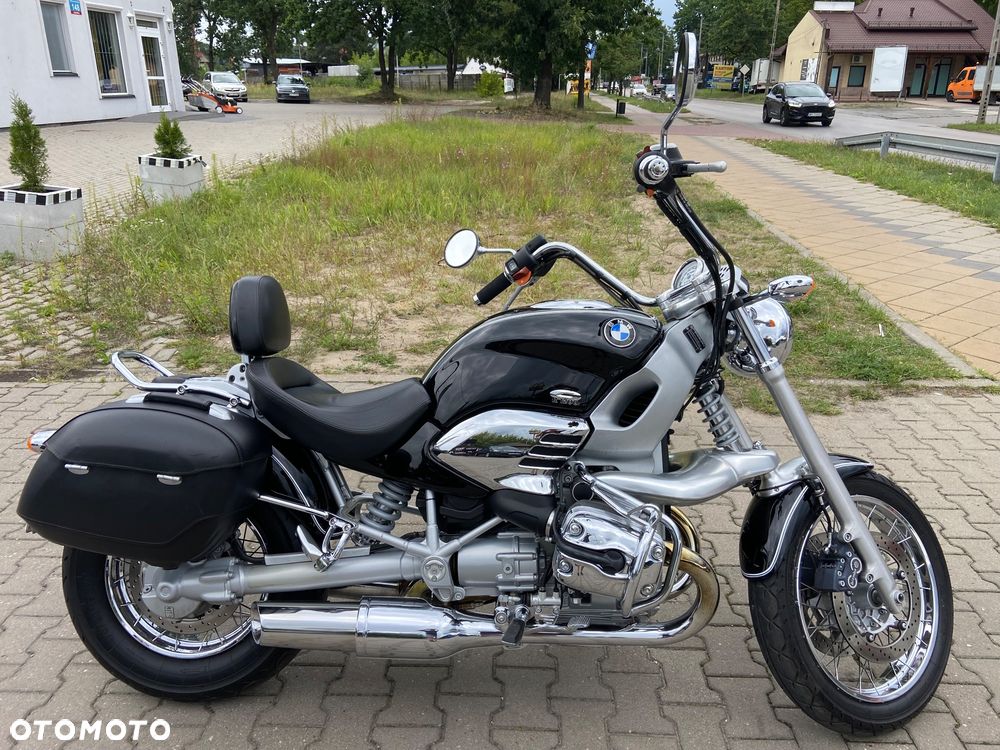 BMW R - 1