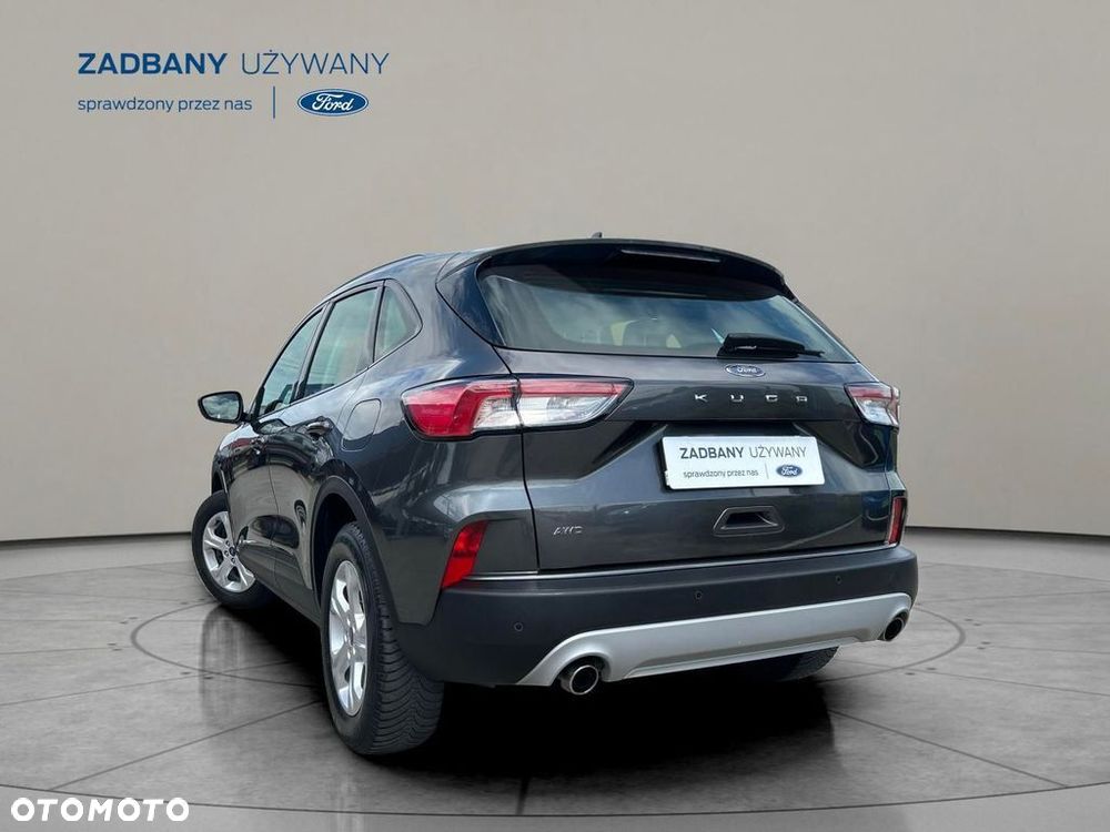 Ford Kuga - 8