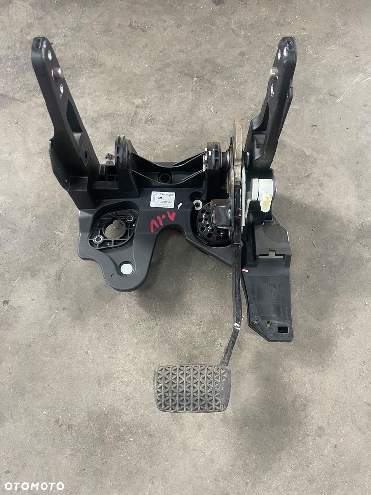 OPEL ASTRA J PEDAL HAMULCA AUTOMAT 13400080