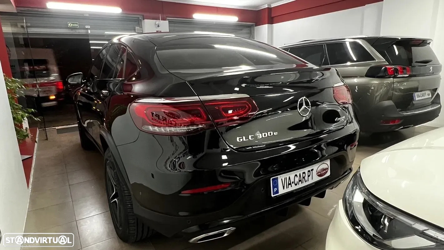 Mercedes-Benz GLC 300 e Coupé 4Matic - 2