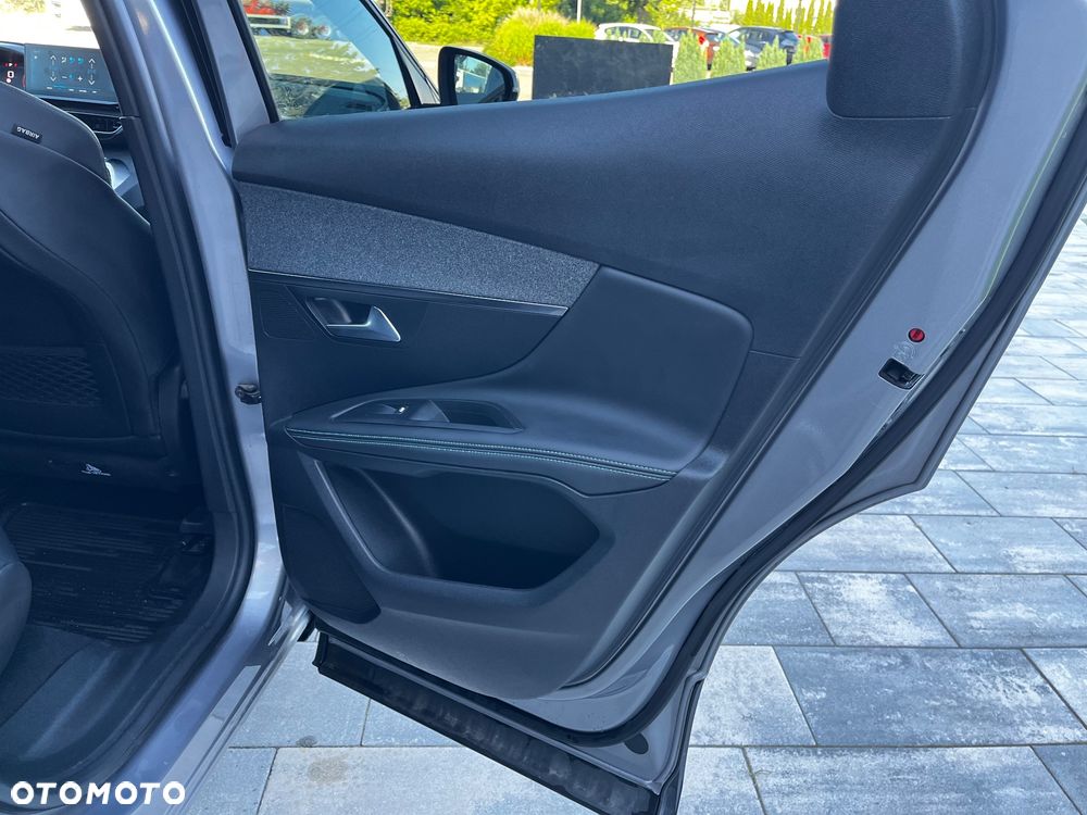 Peugeot 3008 1.5 BlueHDi Allure Pack S&S EAT8 - 20