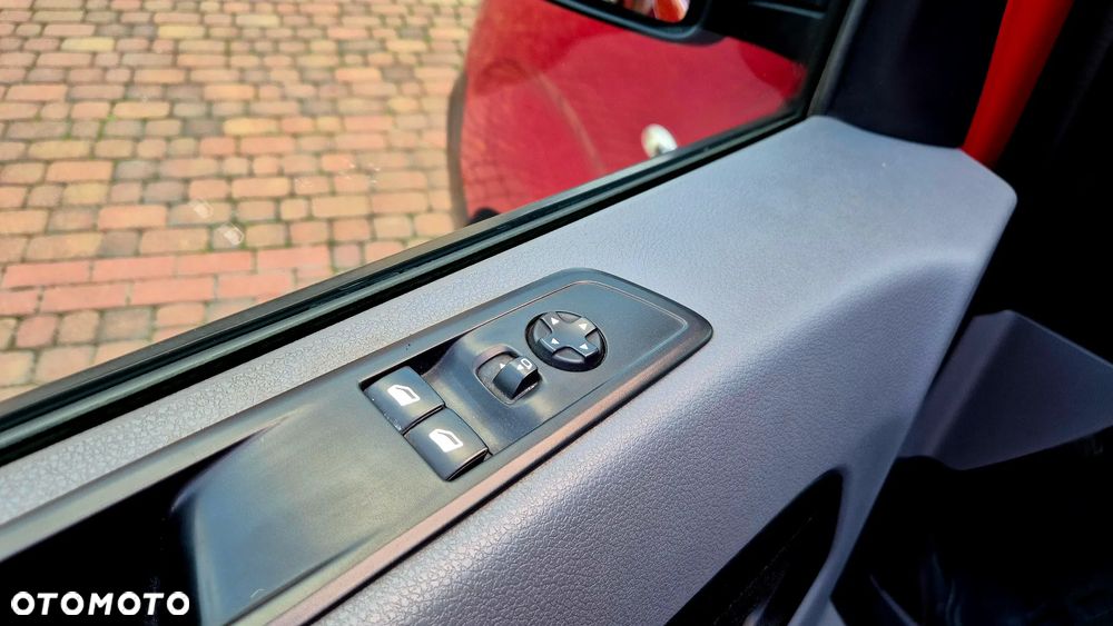 Opel Vivaro - 19