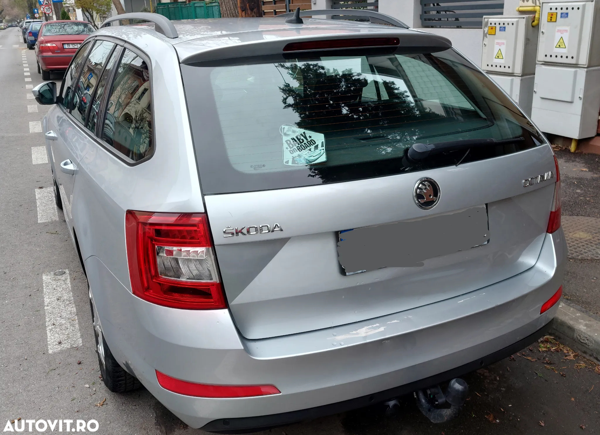 Skoda Octavia 2.0 TDI AMBITION DSG - 4