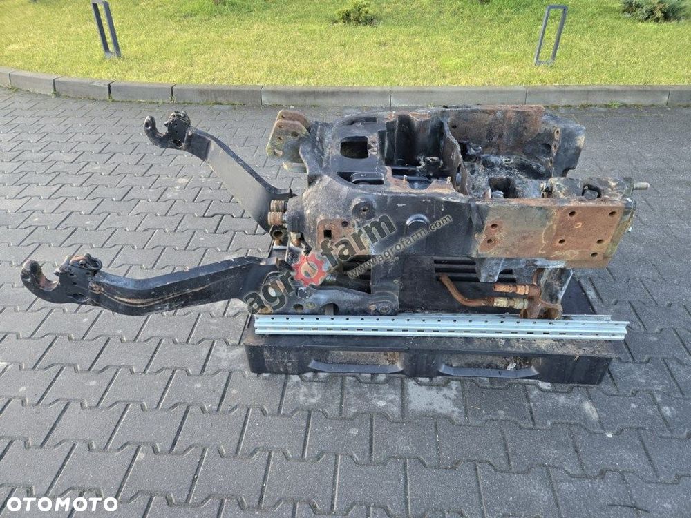 TUZ, przedni podnośnik, Case Maxxum 125 - 4