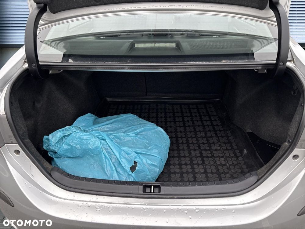 Toyota Corolla 1.6 Premium EU6 - 19