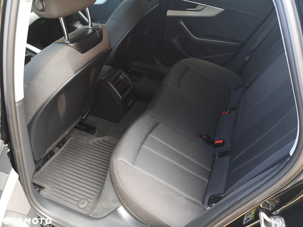 Audi A4 Avant 35 TDI S tronic advanced - 20