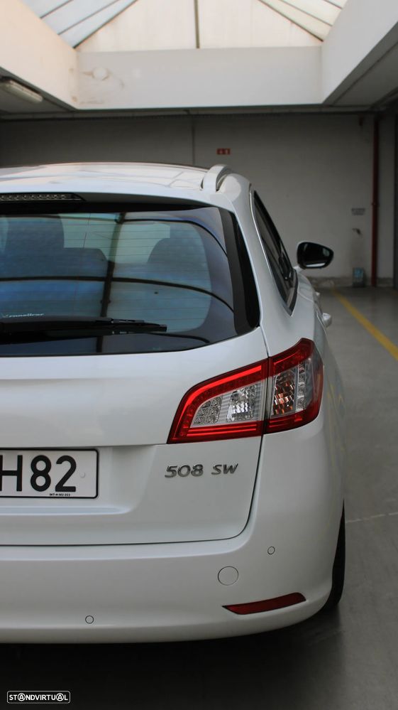 Peugeot 508 SW 1.6 e-HDi Allure 2-Tronic - 42