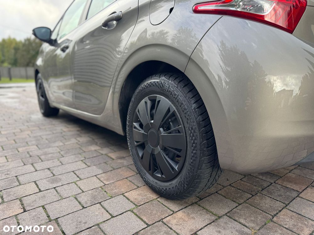 Peugeot 208 1.2 VTi Access - 17