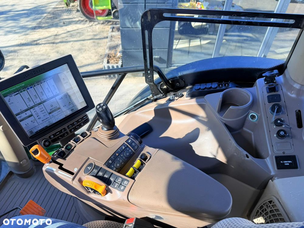 John Deere 6175R - 16