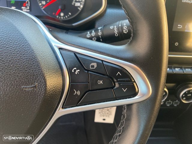 Renault Clio TCe 100 INTENS - 13