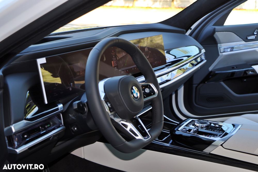 BMW Seria 7 - 33