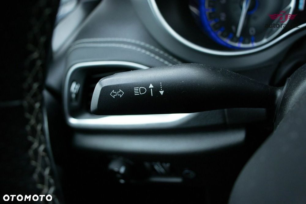 Chrysler Pacifica - 18