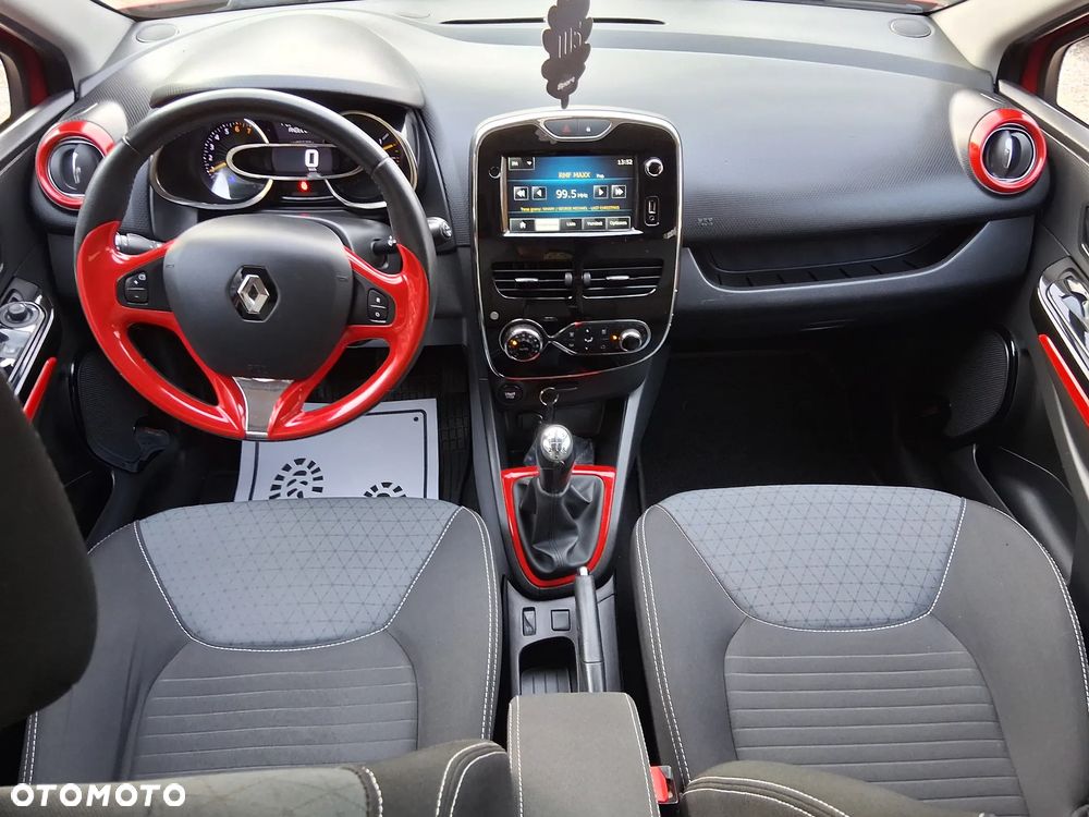 Renault Clio TCe 90 Limited - 12