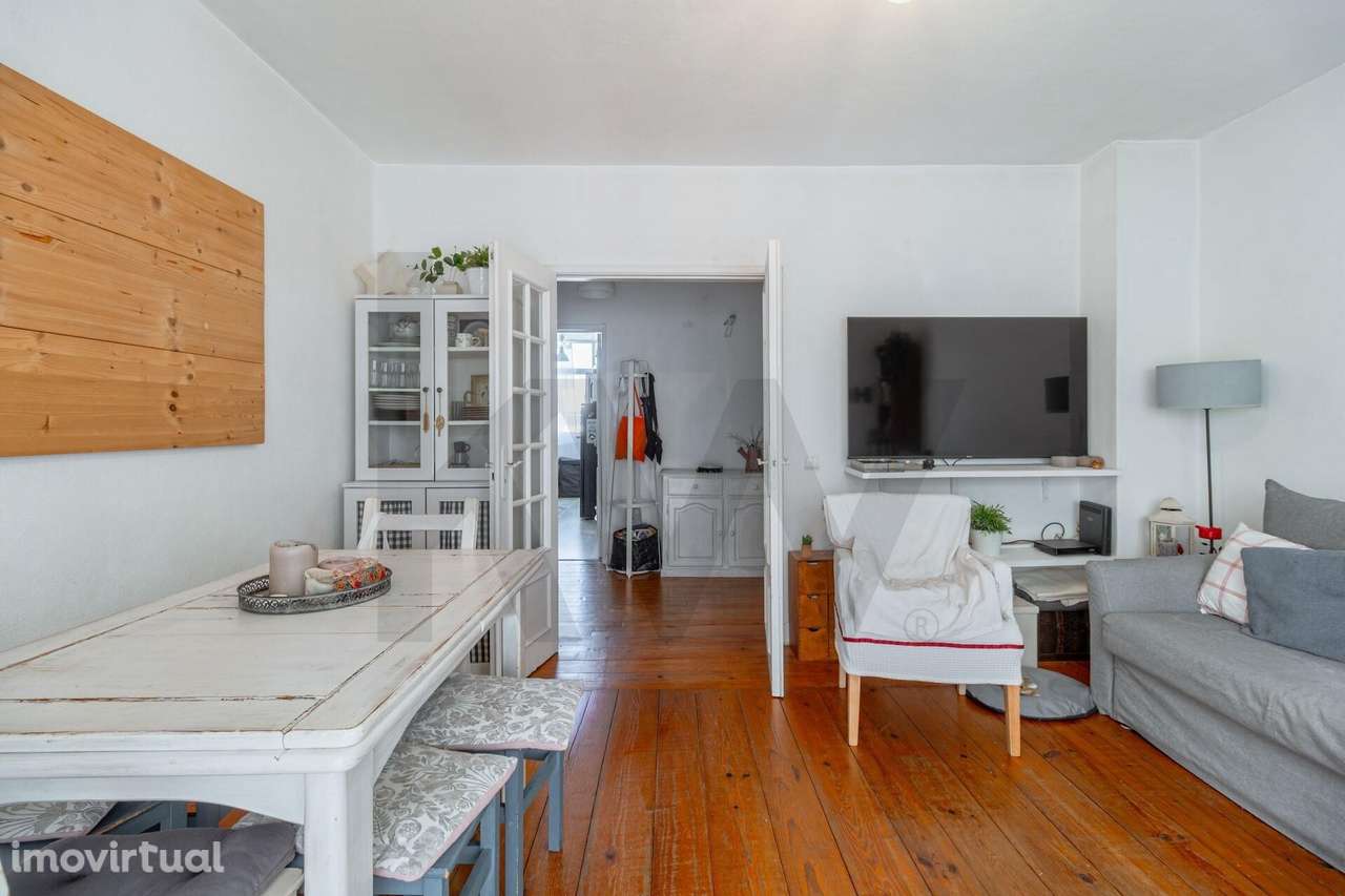T3 Luminoso no 3.º Andar | Alcabideche  – Localização Imbatível - Grande imagem: 4/21