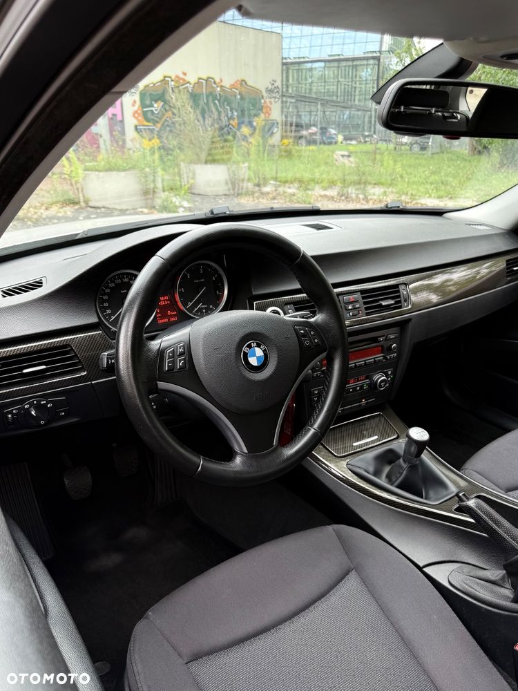 BMW Seria 3 - 15