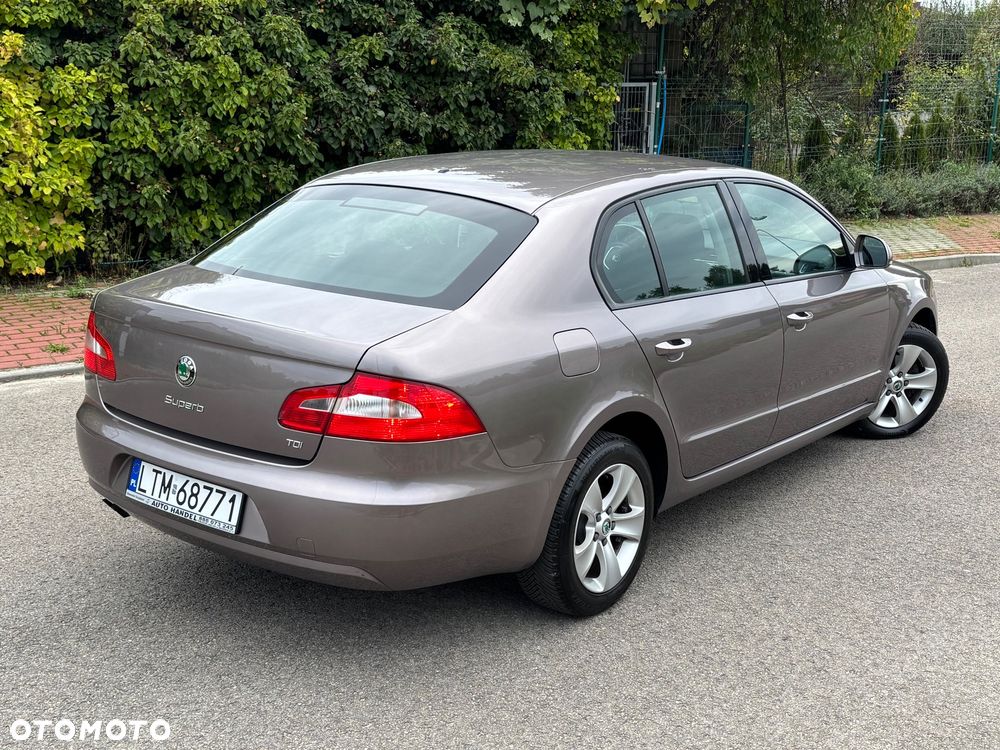 Skoda Superb - 22