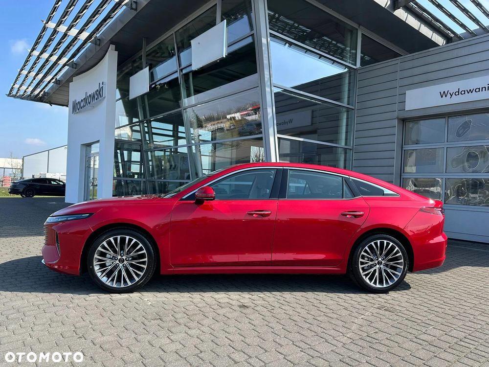 Bestune B70 2.0T Elegance - 3