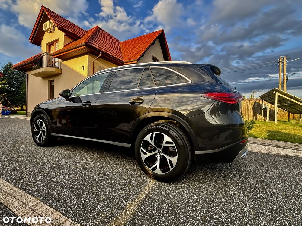 Mercedes-Benz GLC 220 d mHEV 4-Matic Avantgarde - 3