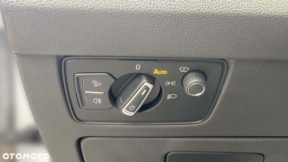 Volkswagen Arteon 2.0 TSI Elegance DSG - 24