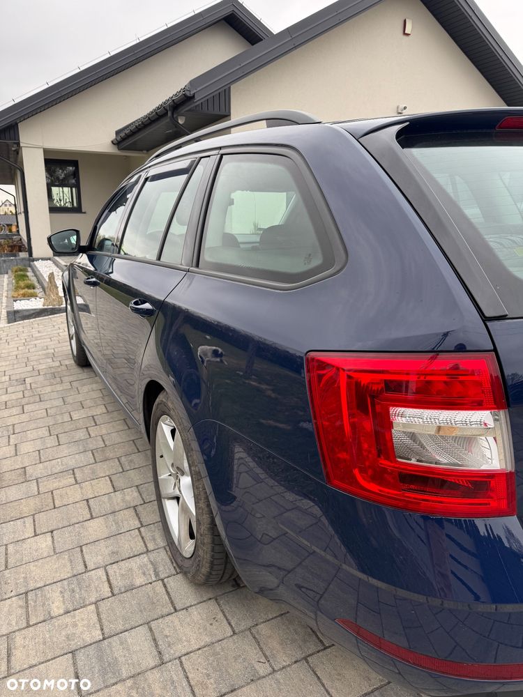 Skoda Octavia 1.6 TDI Ambition - 6