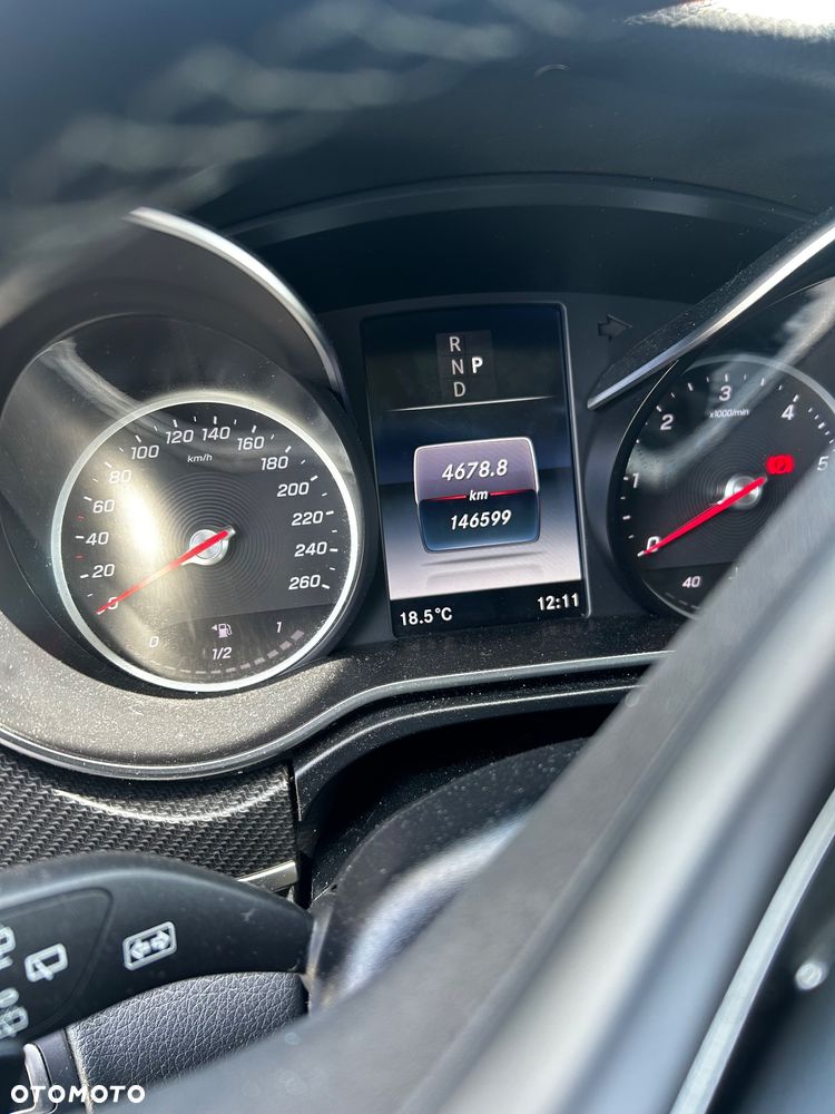 Mercedes-Benz Klasa V 300 d Avantgarde 9G-Tronic (d³ugi) - 20