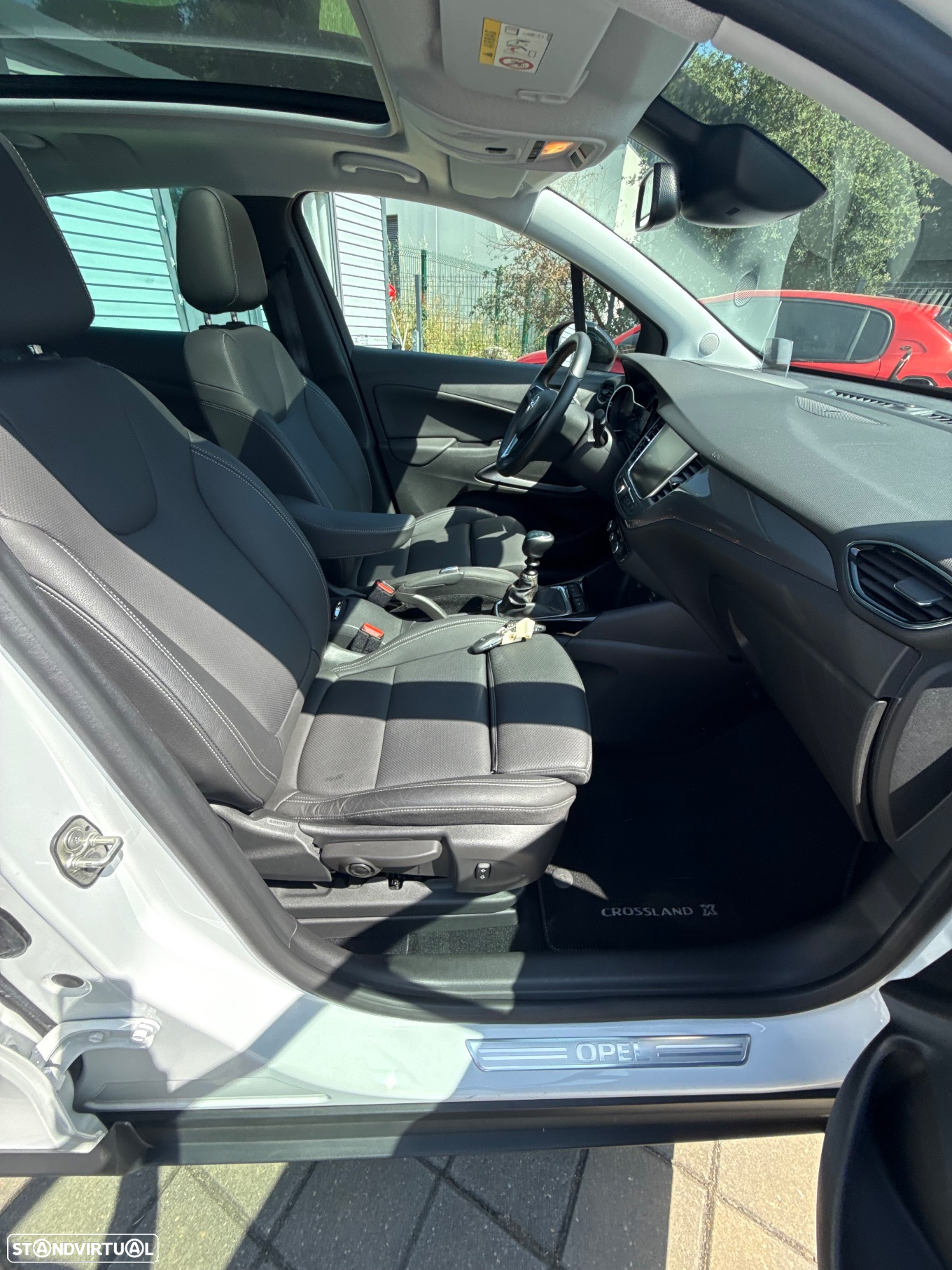 Opel Crossland X 1.2 T Ultimate - 25