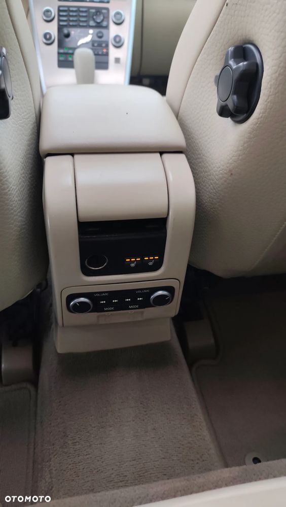 Volvo XC 60 D5 AWD RDesign - 16