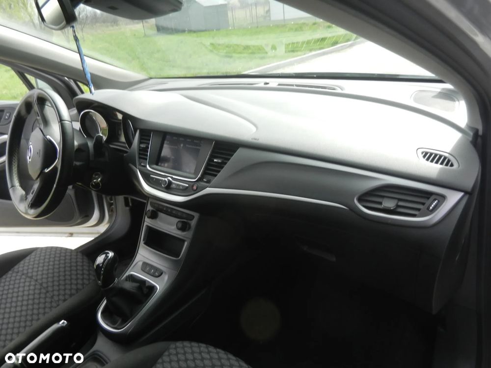 Opel Astra 1.5 CDTI Edition S&S - 4