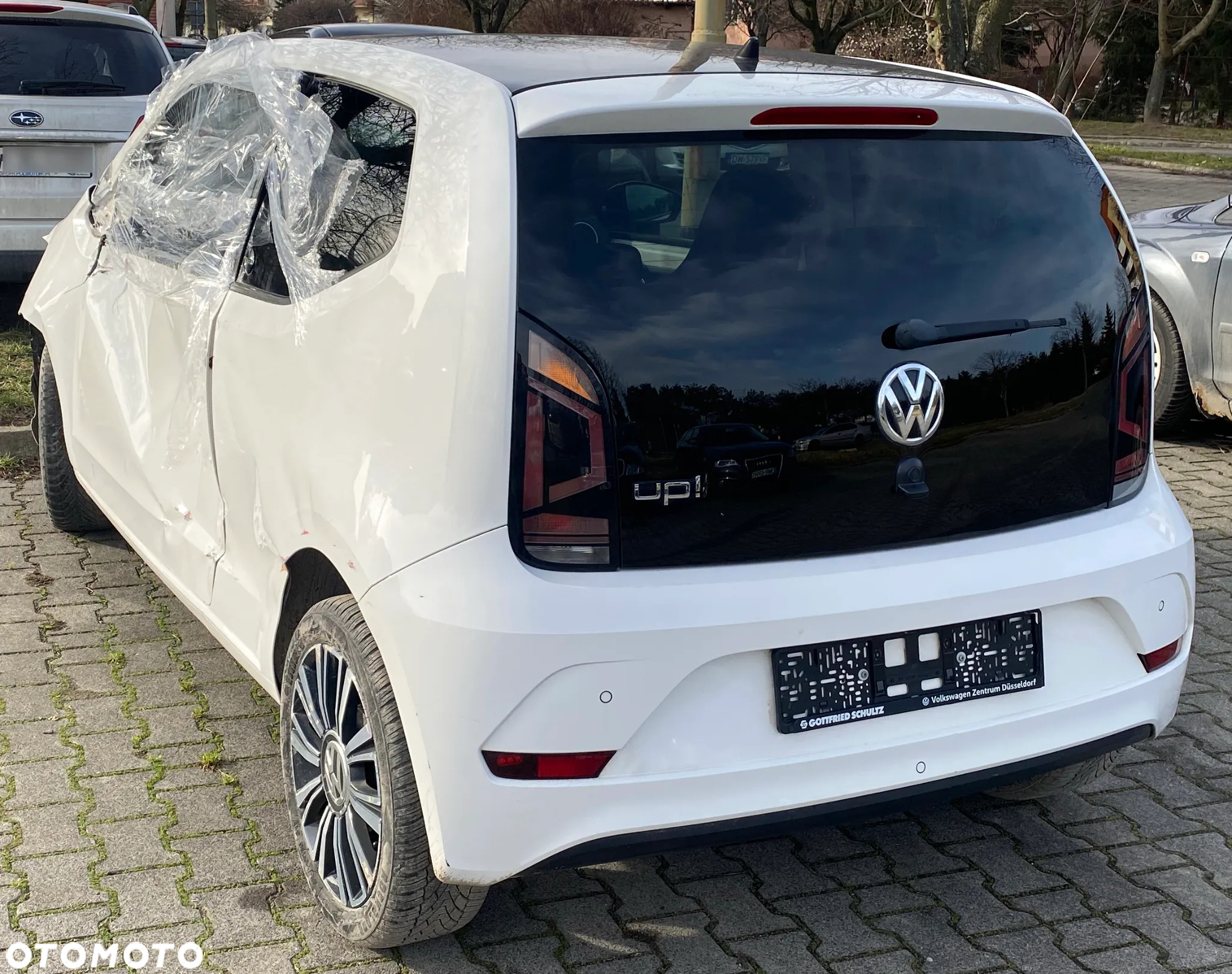 Volkswagen up! sound - 4