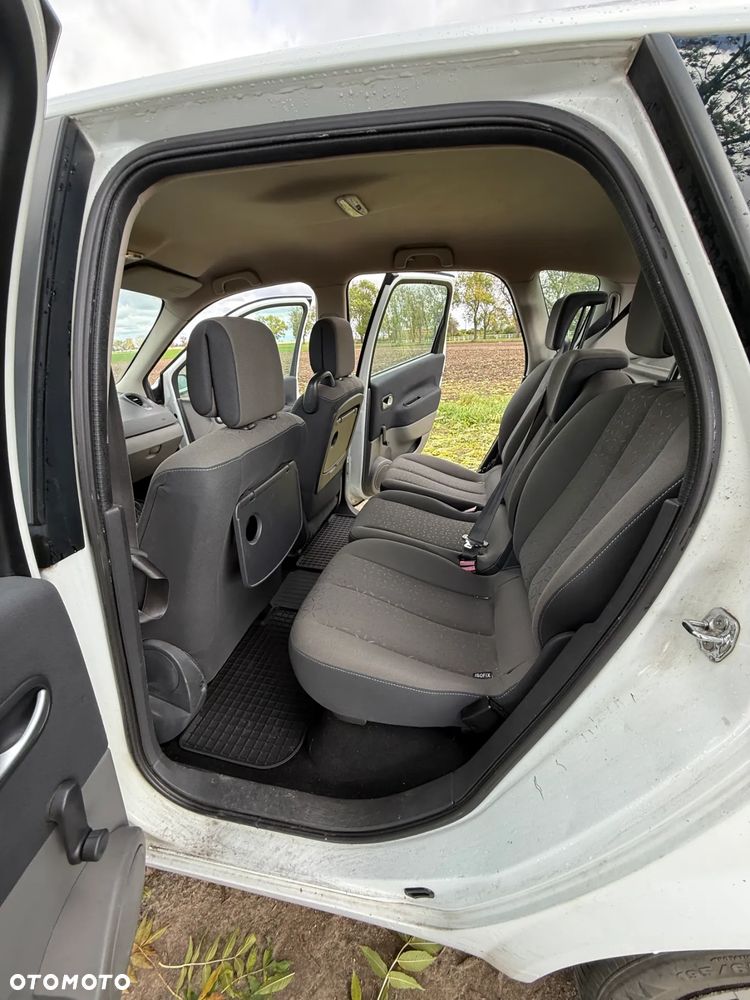 Renault Scenic - 10