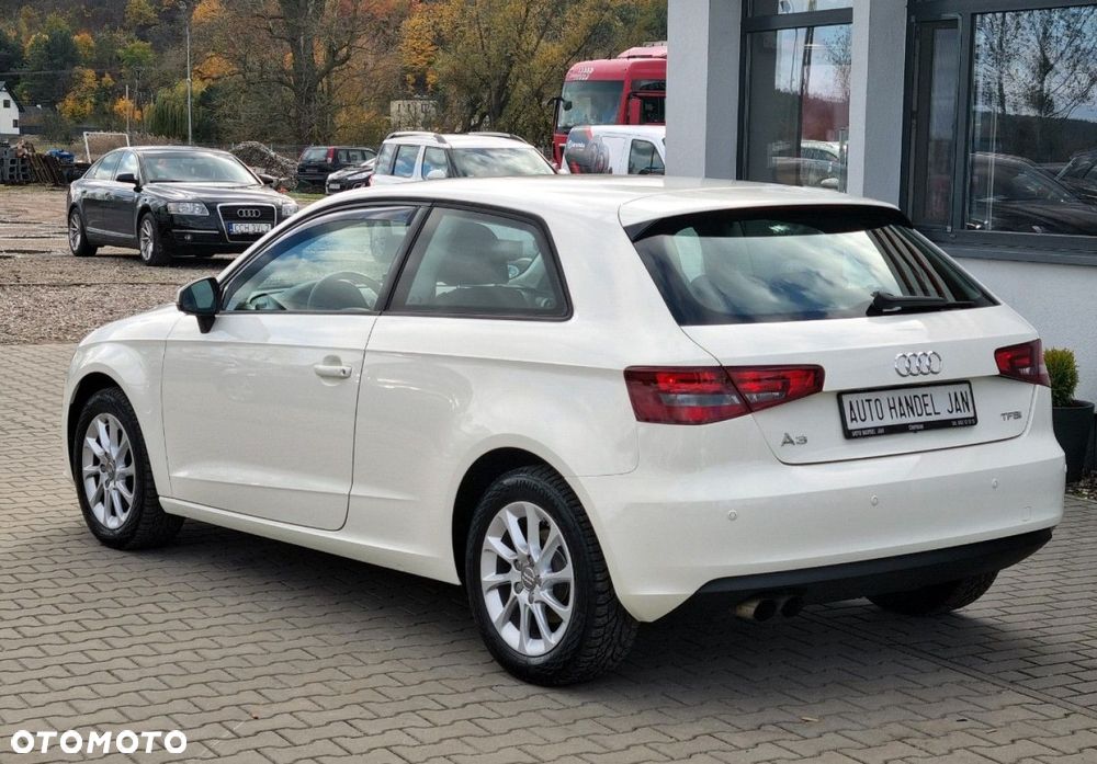 Audi A3 Sportback - 14