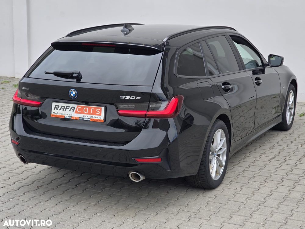 BMW Seria 3 330e xDrive AT PHEV - 3