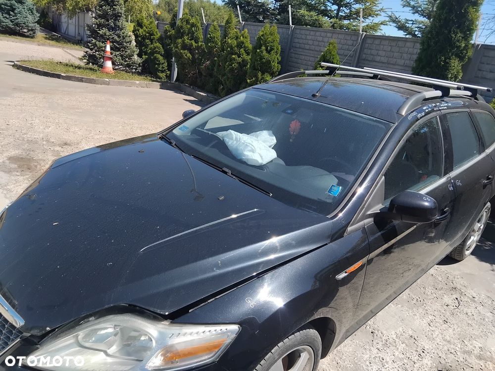 Ford Monde MK4 z silnikiem 2,0 benzyna lakier kod G6 Części - 2