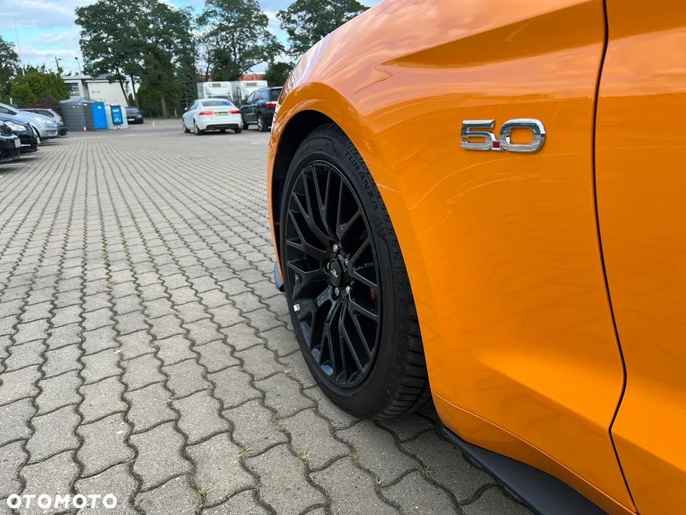 Ford Mustang 5.0 V8 GT - 10