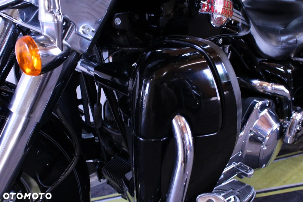 Harley-Davidson FLHTCU Ultra - 29