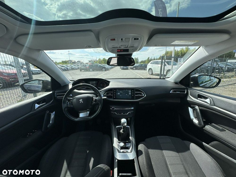Peugeot 308 - 11