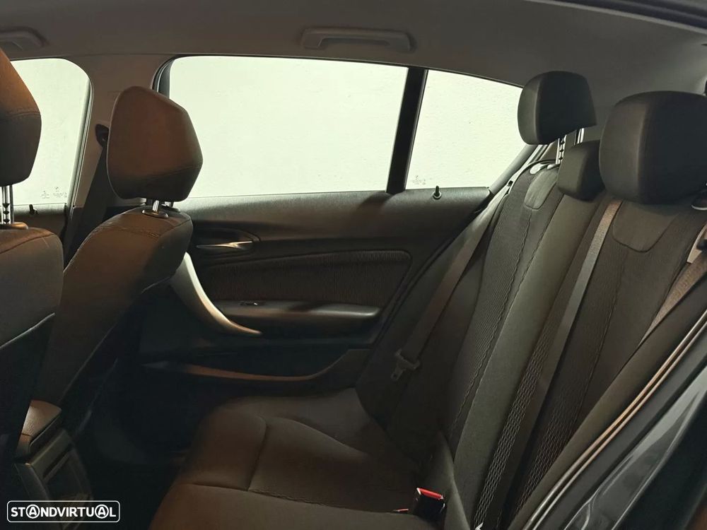 BMW 116 d EfficientDynamics Edition - 23