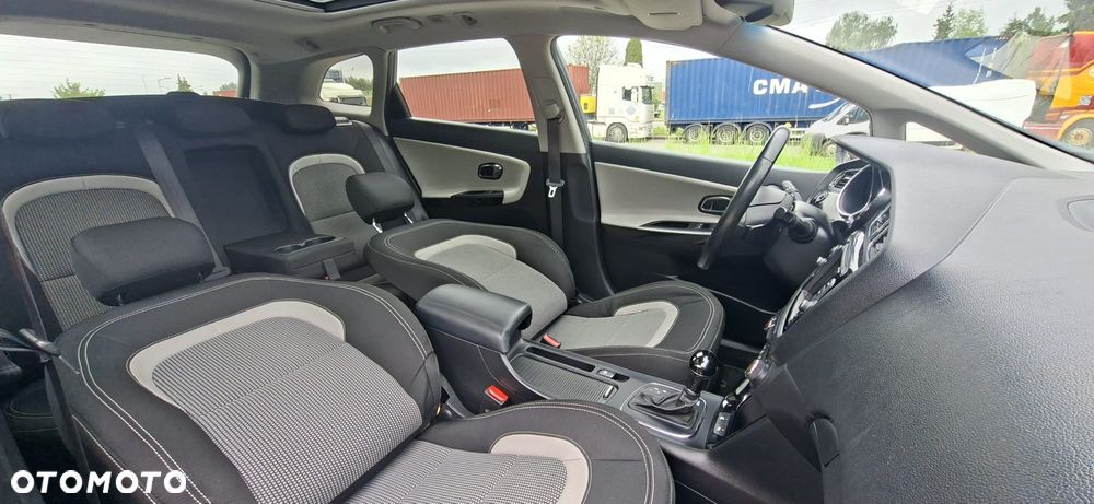 Kia Ceed 1.6 GDI L DCT - 19