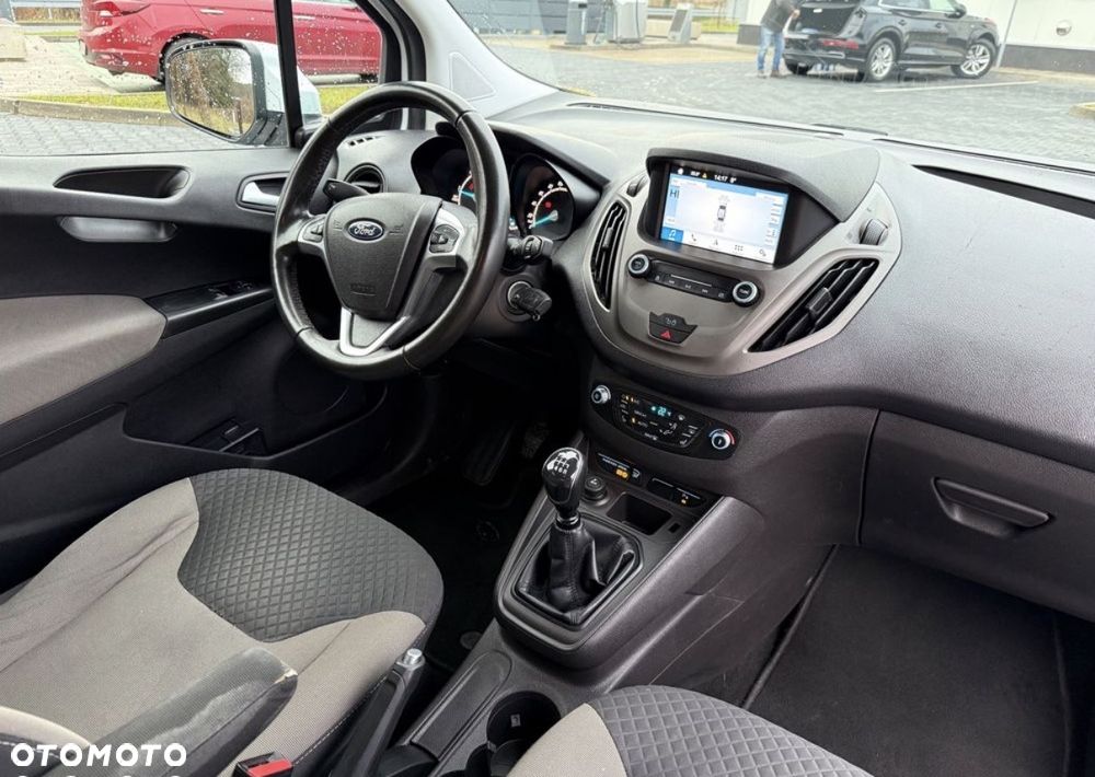 Ford Tourneo Courier 1.5 TDCi Trend - 22