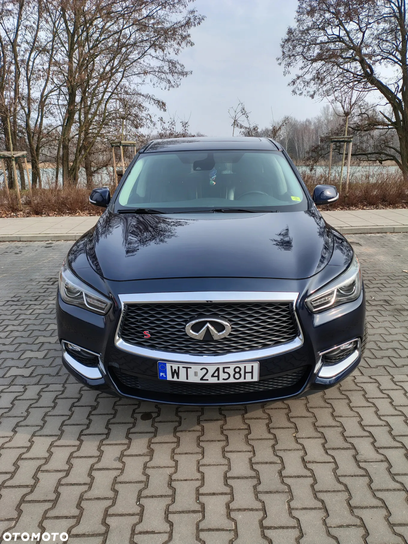Infiniti QX60 - 2